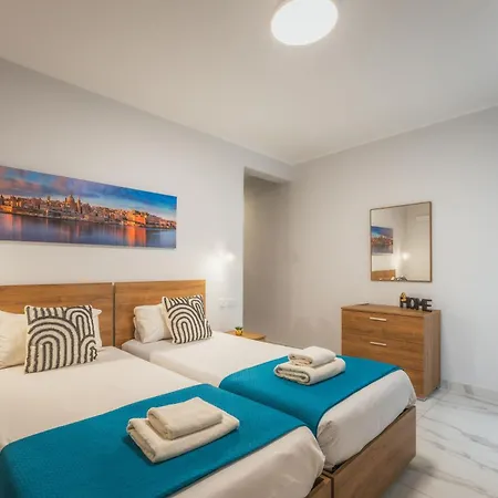Apartamento New - Only Modern 2-bedroom Maiosnette With Private Heated Jacuzzi By Sf Homes