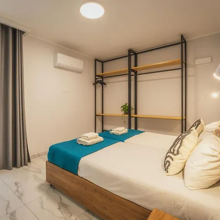 New - Only Modern 2-bedroom Maiosnette With Private Heated Jacuzzi By Sf Homes Apartman San Ġiljan