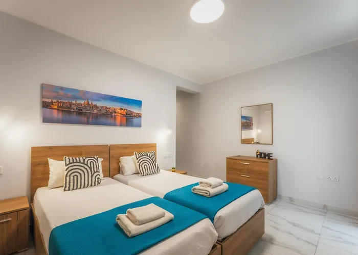 Apartman New - Only Modern 2-bedroom Maiosnette With Private Heated Jacuzzi By Sf Homes