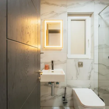 Appartement New - Only Modern 2-bedroom Maiosnette With Private Heated Jacuzzi By Sf Homes